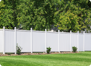Commercial fencing project